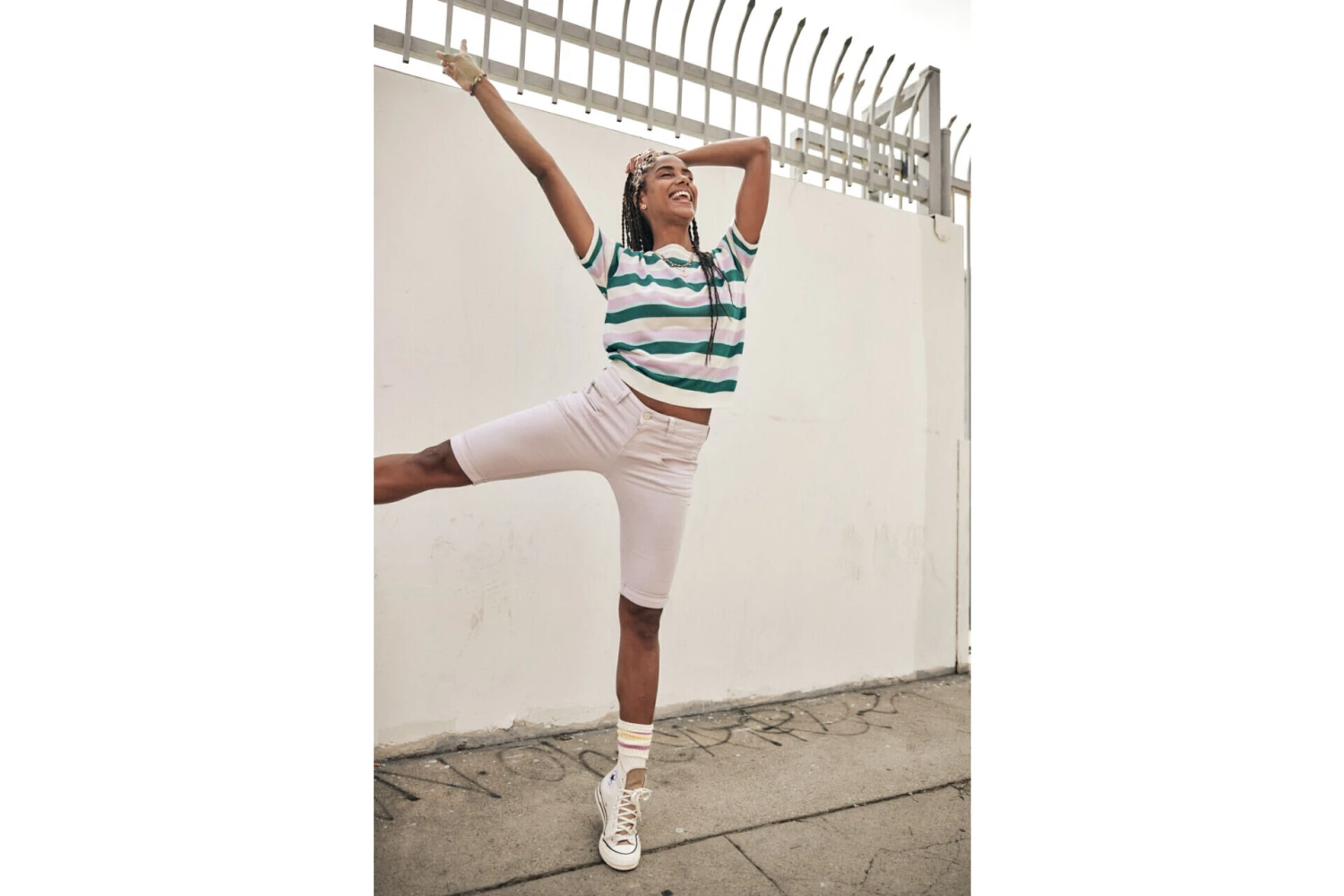 Freeman T. Porter Belixa New Magic Color Bermuda Slim Femme, Pastel Lilac – Image 3