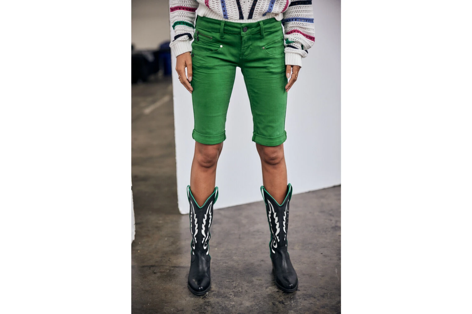 Freeman T. Porter Belixa New Magic Color Bermuda Slim Femme, Foliage Green