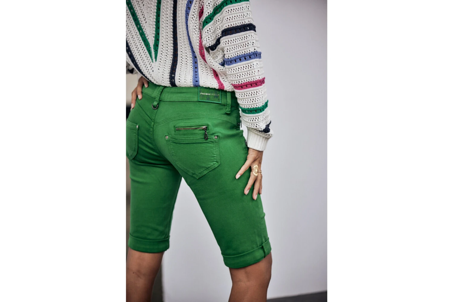 Freeman T. Porter Belixa New Magic Color Bermuda Slim Femme, Foliage Green – Image 4