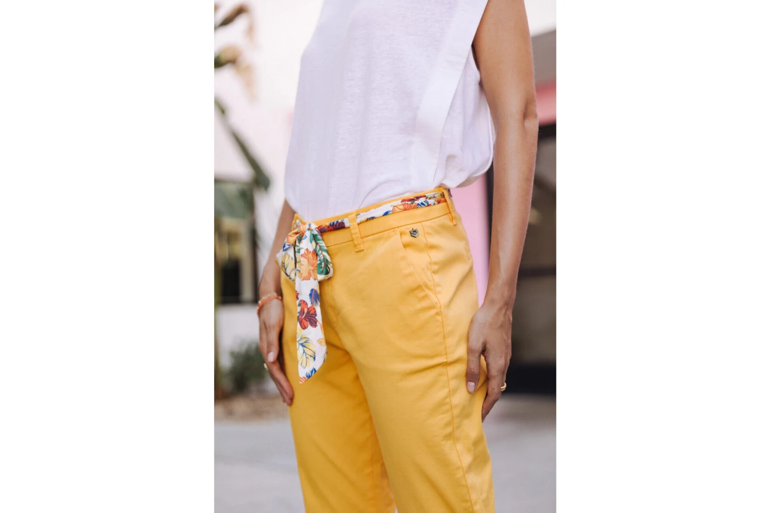 Freeman T. Porter Claudia Felicita Pantalon Chino Femme, Spectra Yellow – Image 5