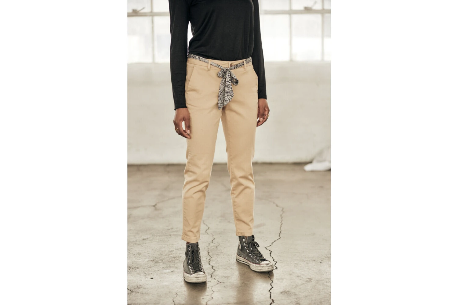 Freeman T. Porter Claudia Felicita Pantalon Chino Femme, Irish Cream – Image 3