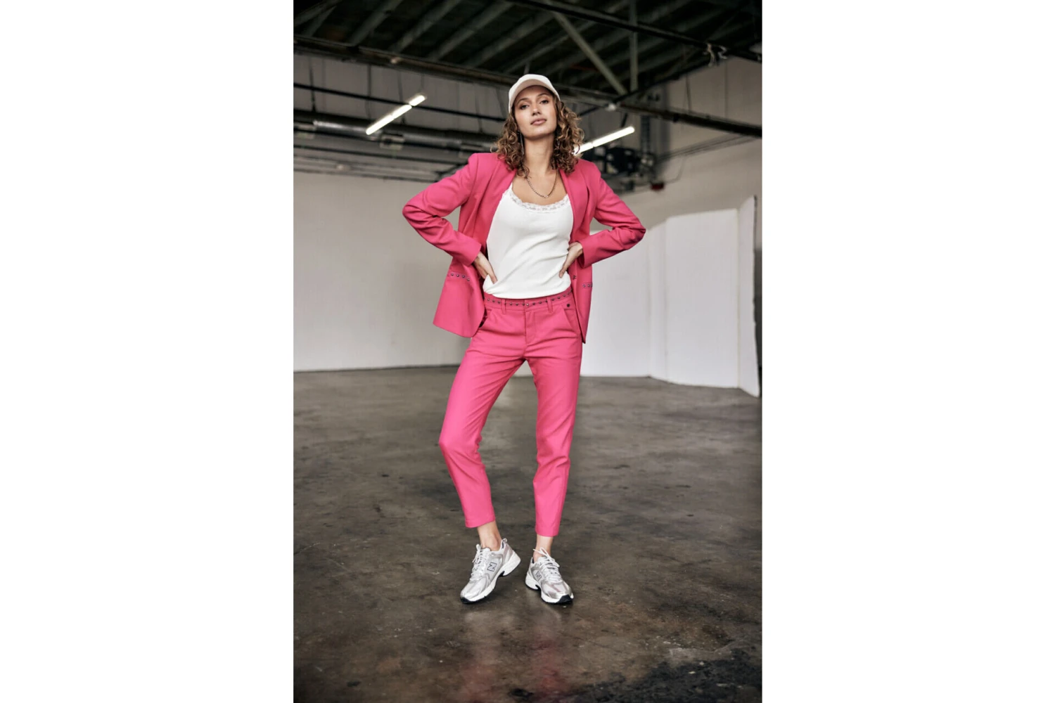 Freeman T. Porter Claudia Polyneo Pantalon Habillé Femme, Raspberry Sorbet – Image 8