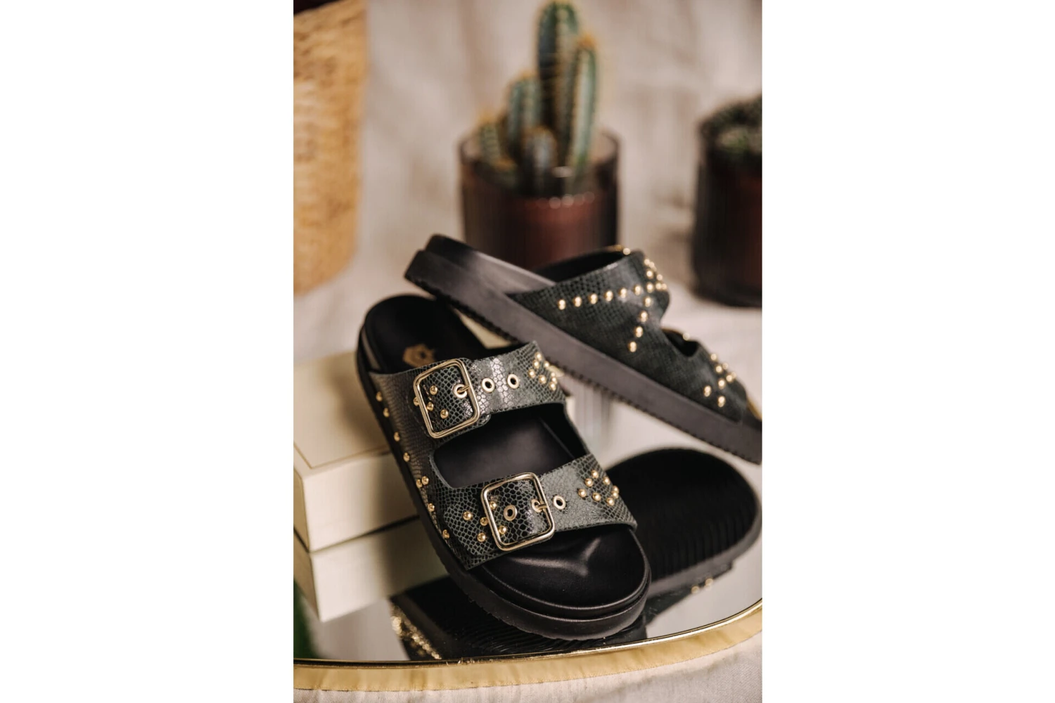 Freeman T. Porter Conny Sandales En Cuir Femme, Anthra – Image 3