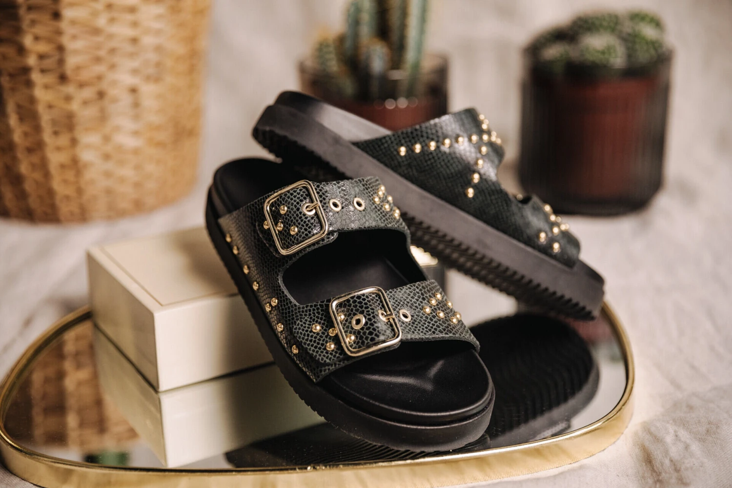 Freeman T. Porter Conny Sandales En Cuir Femme, Anthra – Image 8