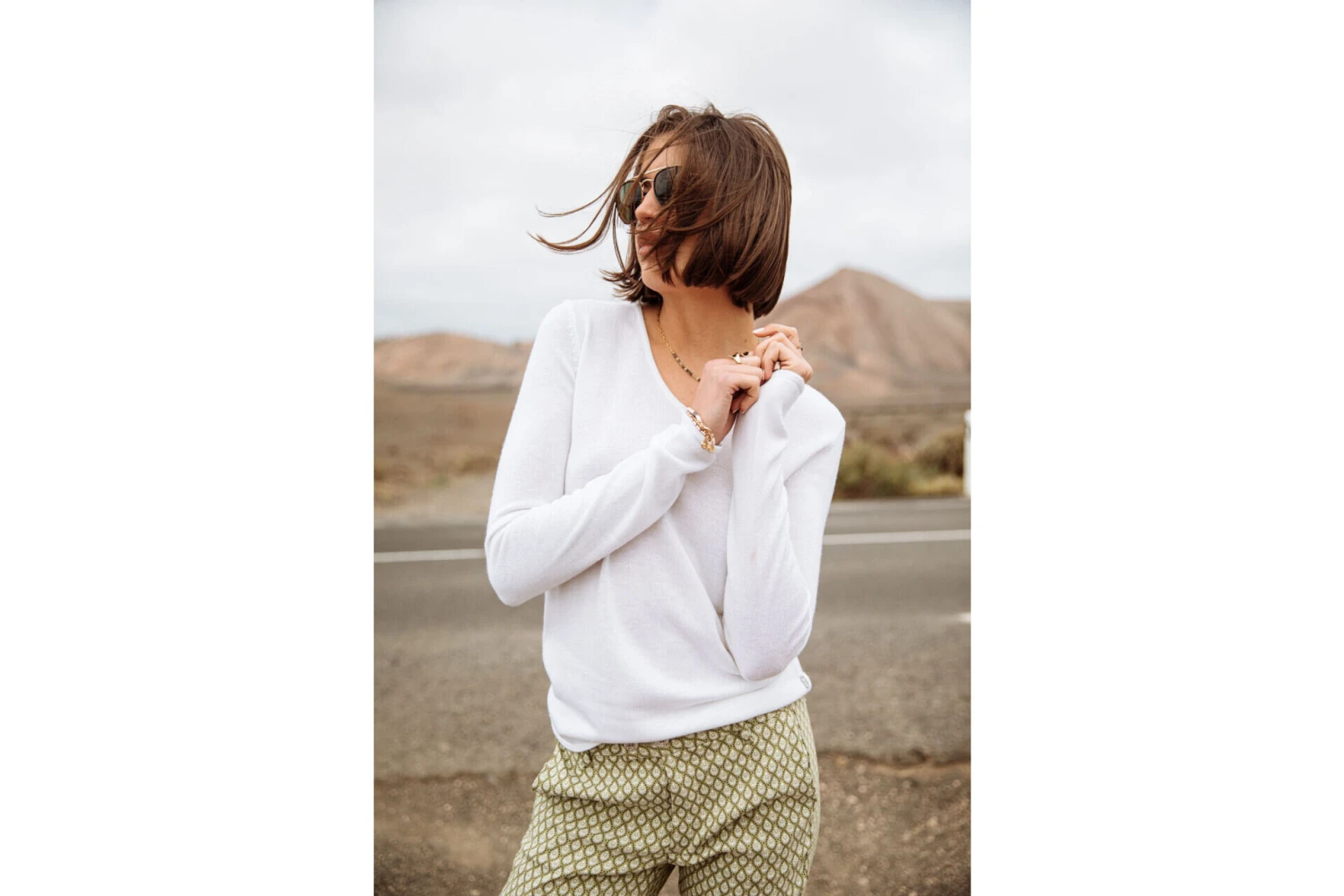 Freeman T. Porter Lorelia Pull Ajusté Col V Femme, White – Image 6