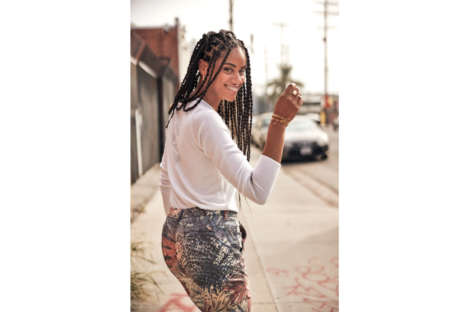 Freeman T. Porter Lorelia Pull Ajusté Col V Femme, White – Image 14