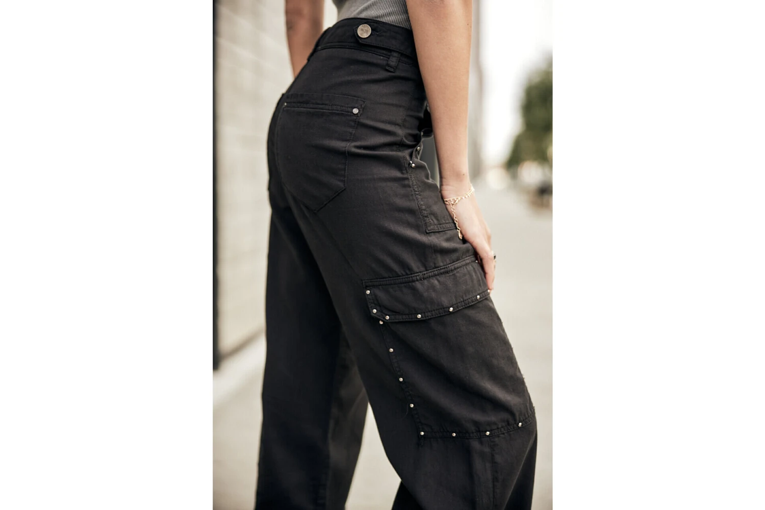 Freeman T. Porter Moxie Jazz Pantalon Cargo Flare Femme, Black – Image 9