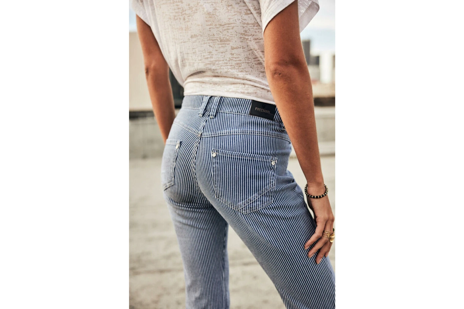 Freeman T. Porter Norma Jeans Bootcut Cropped Femme, Matador – Image 4