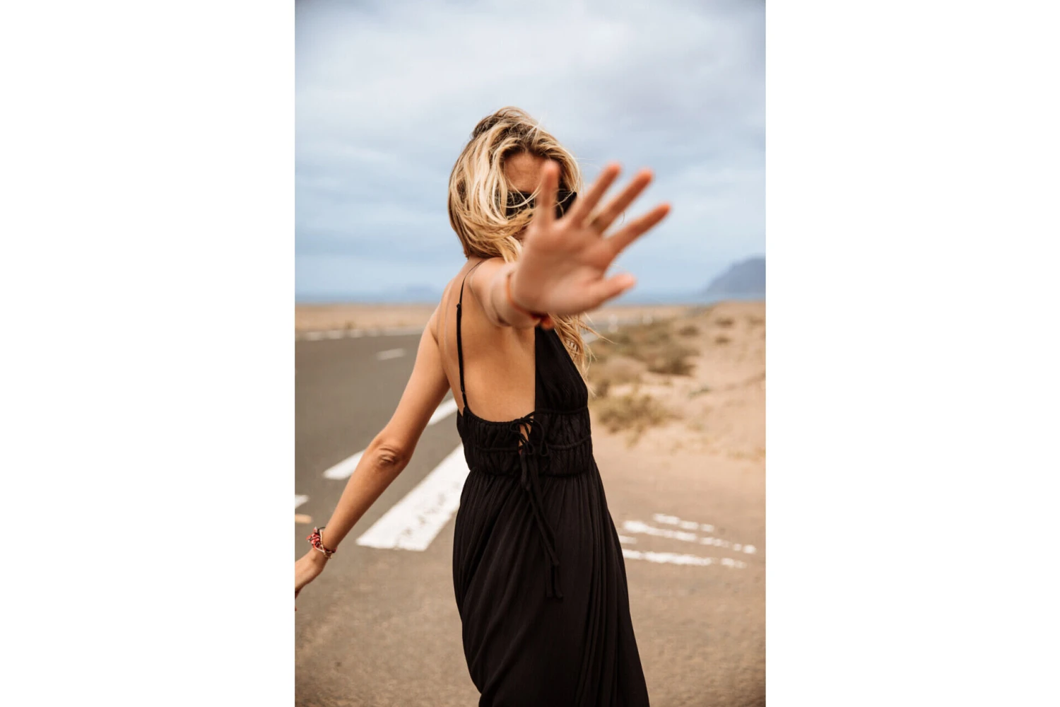 Freeman T. Porter Rizlene Plain Robe Longue Dos Nu Femme, Black â Image 10