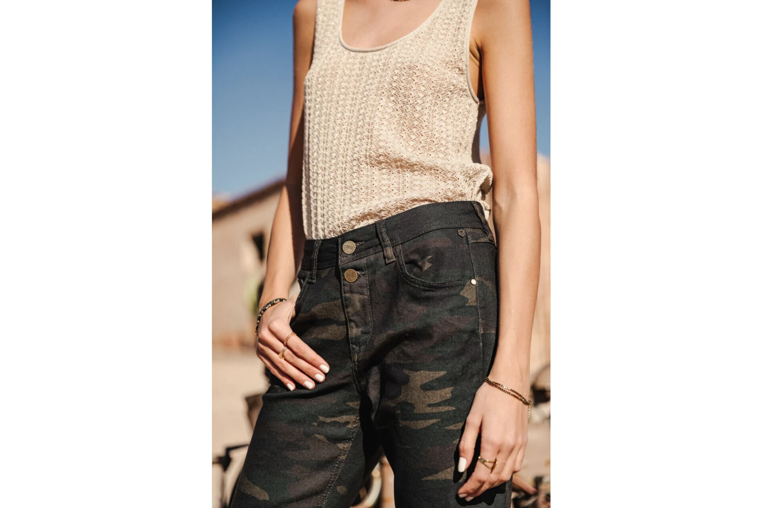 Freeman T. Porter Salomé Getaway Pantalon Imprimé à Revers Femme, Original – Image 4