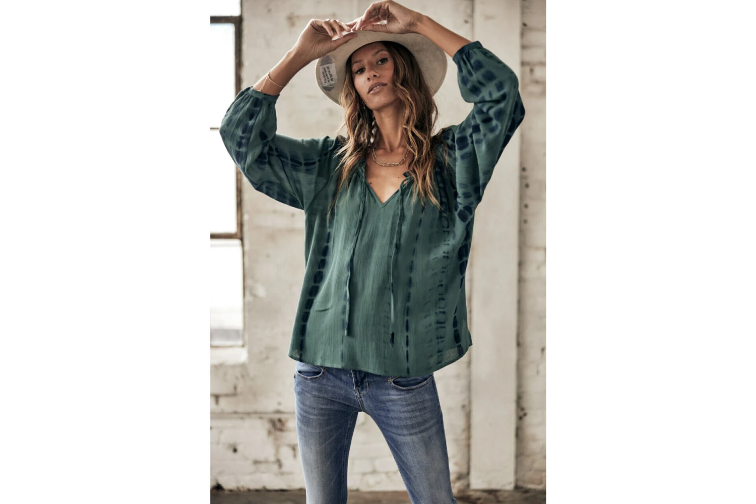 Freeman T. Porter Talma Tie & Dye Blouse Ample Manches Longues Femme, Mallard Green – Image 10