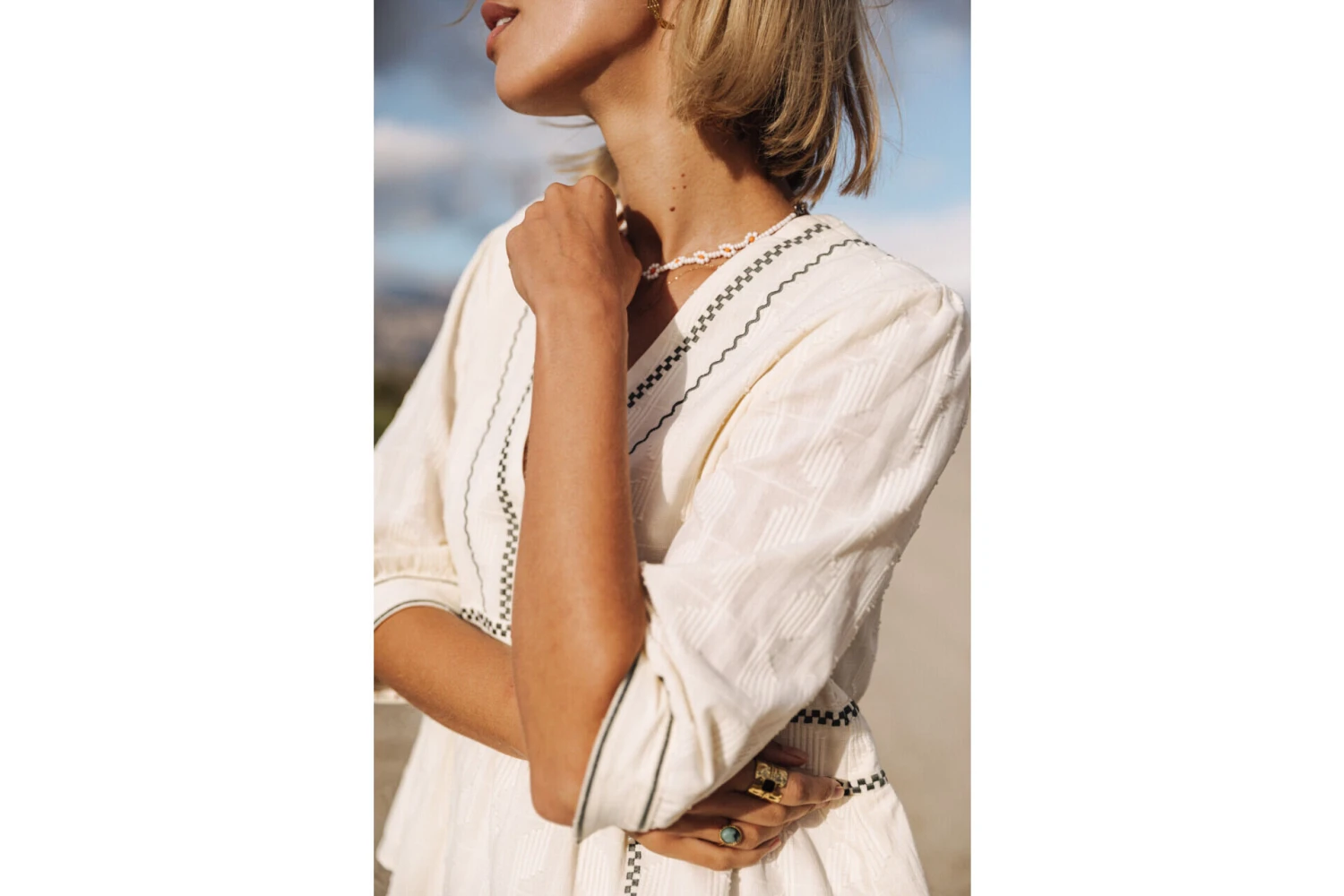 Freeman T. Porter Telinda Plain Color Blouse Ample Décolletée Femme, Ecru – Image 8