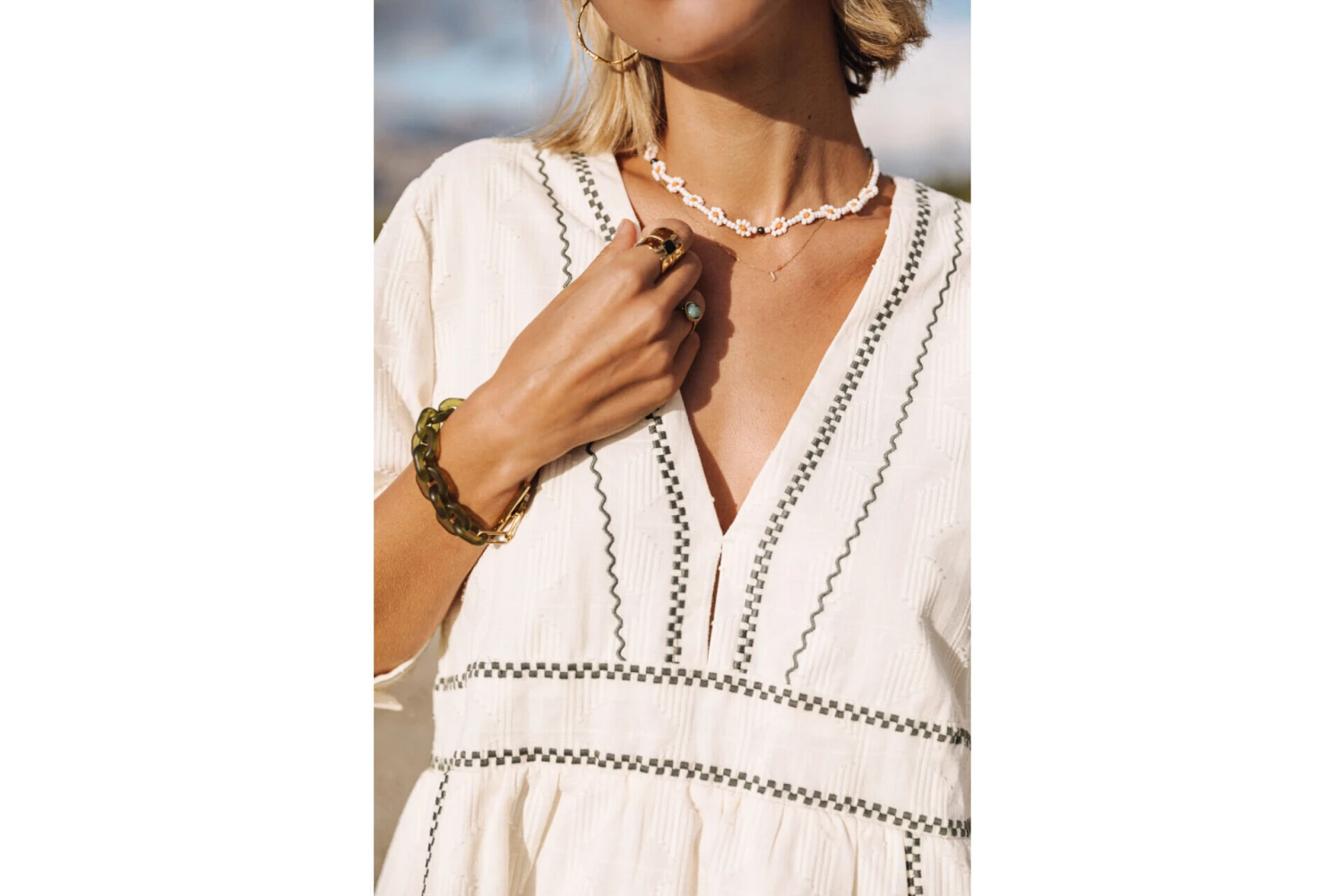 Freeman T. Porter Telinda Plain Color Blouse Ample Décolletée Femme, Ecru – Image 11