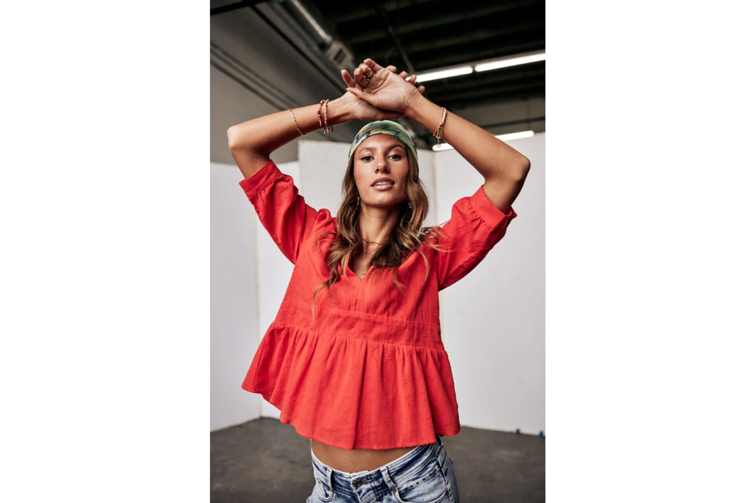 Freeman T. Porter Telinda Plain Color Blouse Ample Décolletée Femme, Fiesta Red – Image 7