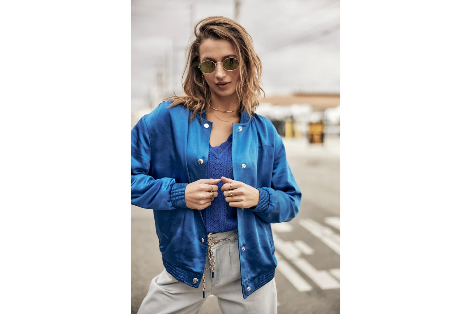 Freeman T. Porter Troopie Snake Bomber Satiné Brodé Femme, Electric Blue – Image 5