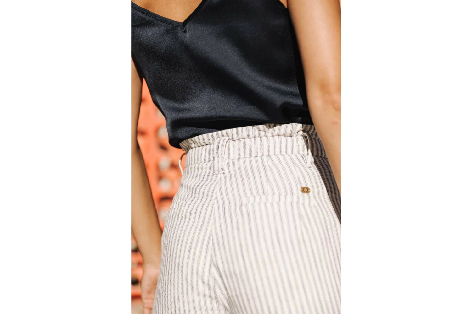 Freeman T. Porter Vanessa Varda Short Coupe Large Femme, Original – Image 13