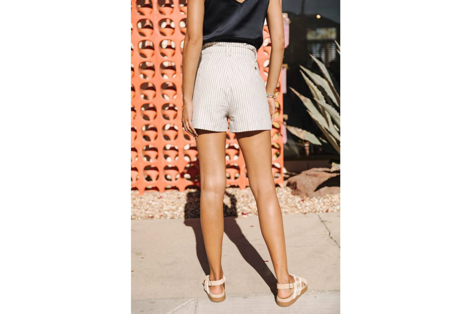 Freeman T. Porter Vanessa Varda Short Coupe Large Femme, Original – Image 7